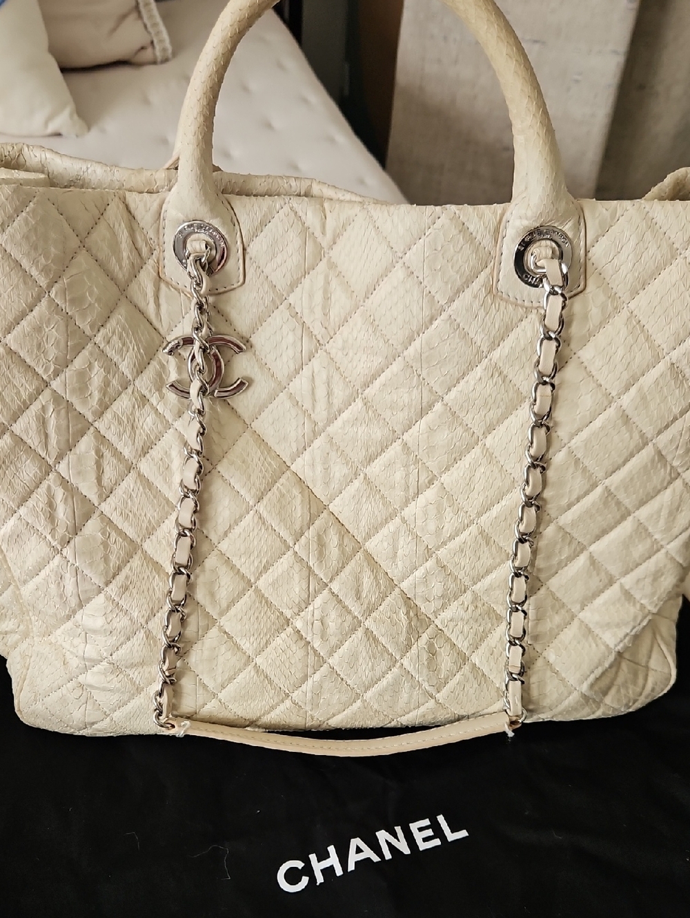 CHANEL Snakeskin Shiva Medium Cream Quilted Leather Tote with Silver Chains